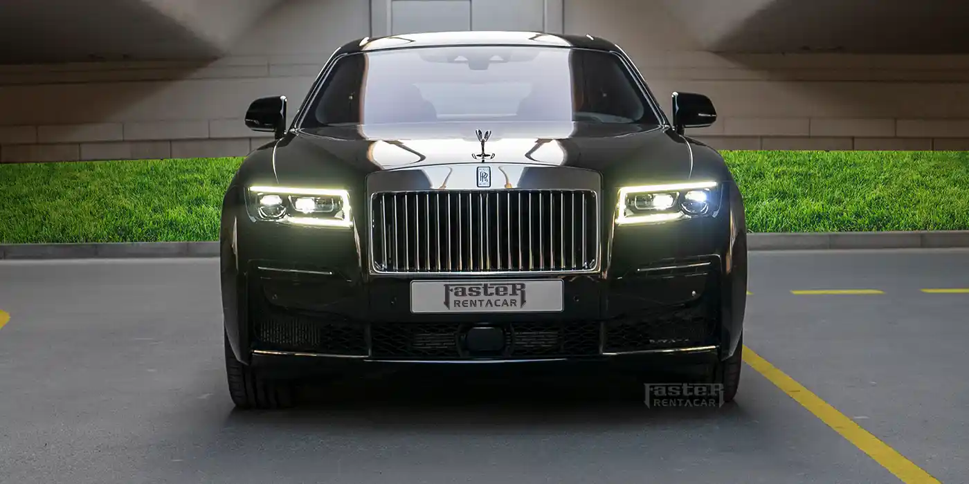 Rolls Royce Ghost Front View
