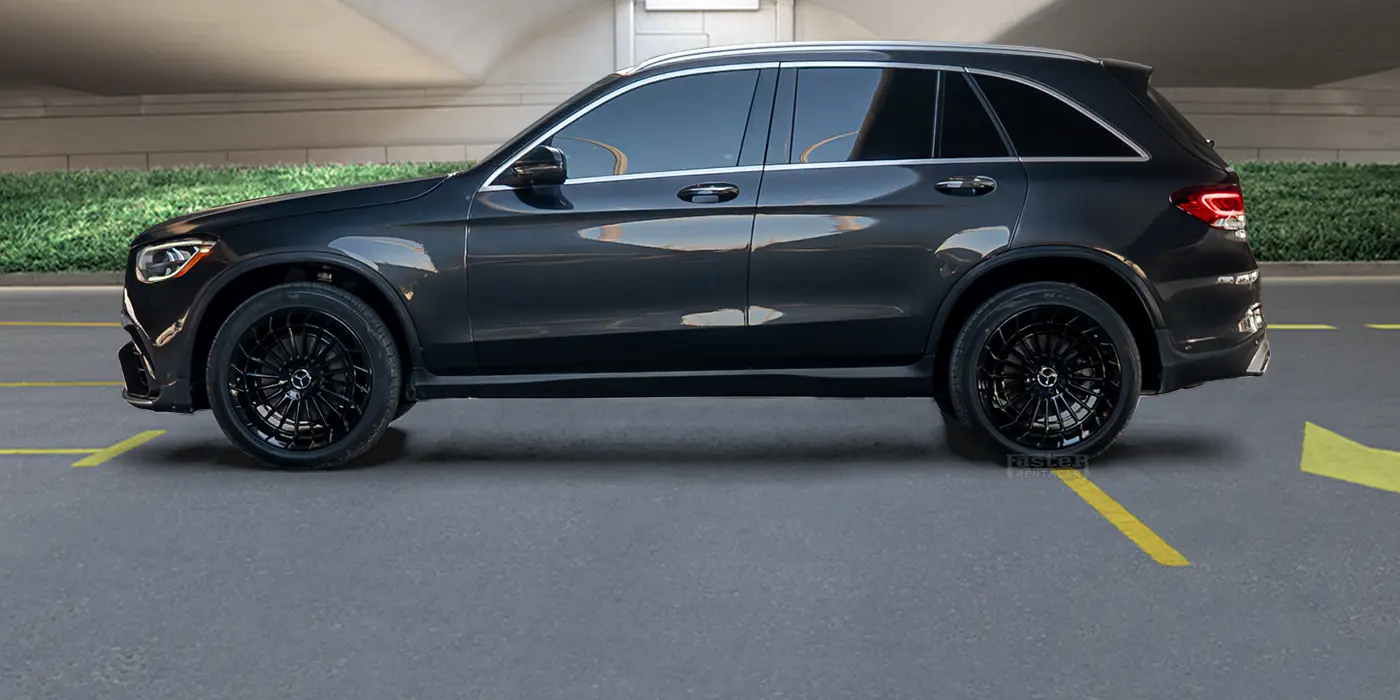 Mercedes GLC 300 - Gray - K 19936 - left side