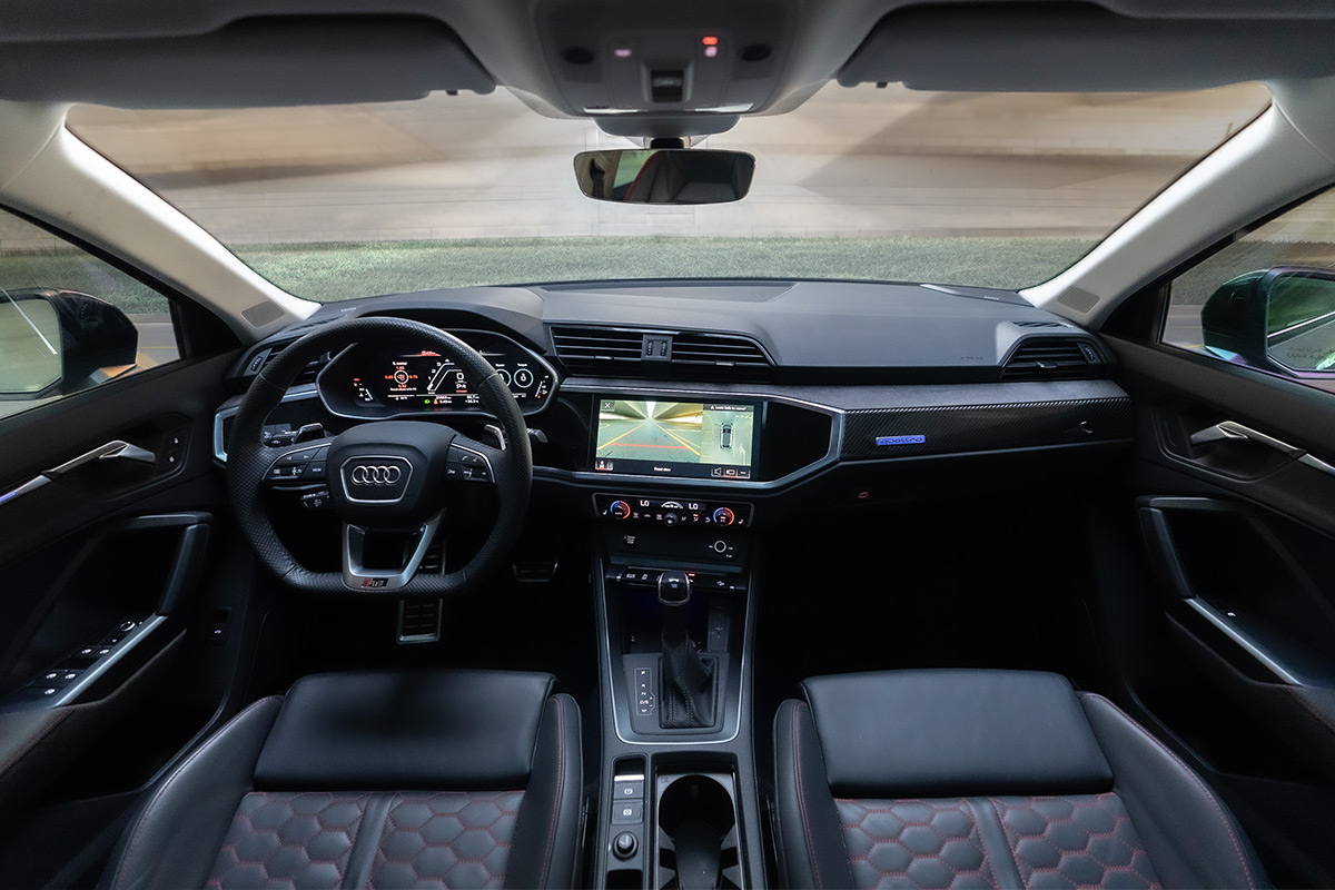 Audi Rs Q3 - Grey Inside
