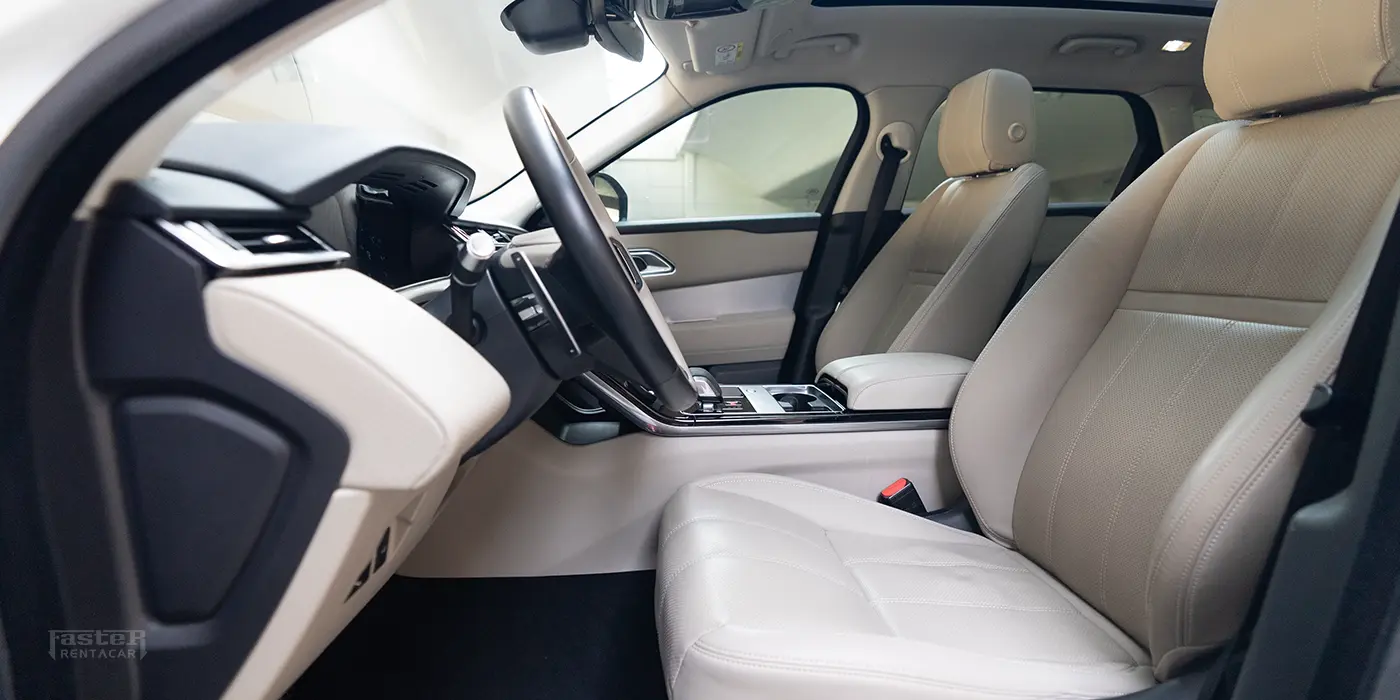 Range Rover Velar - White Inside 3