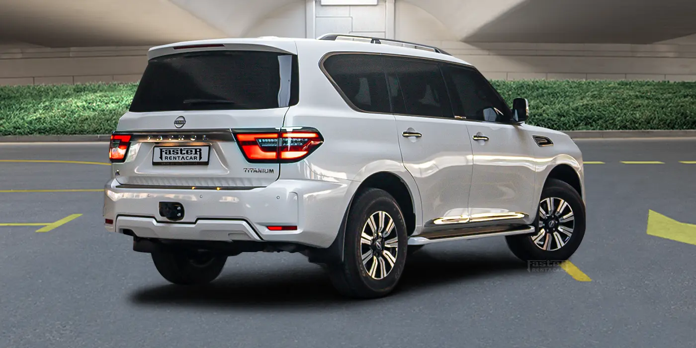 Nissan Patrol - White backside