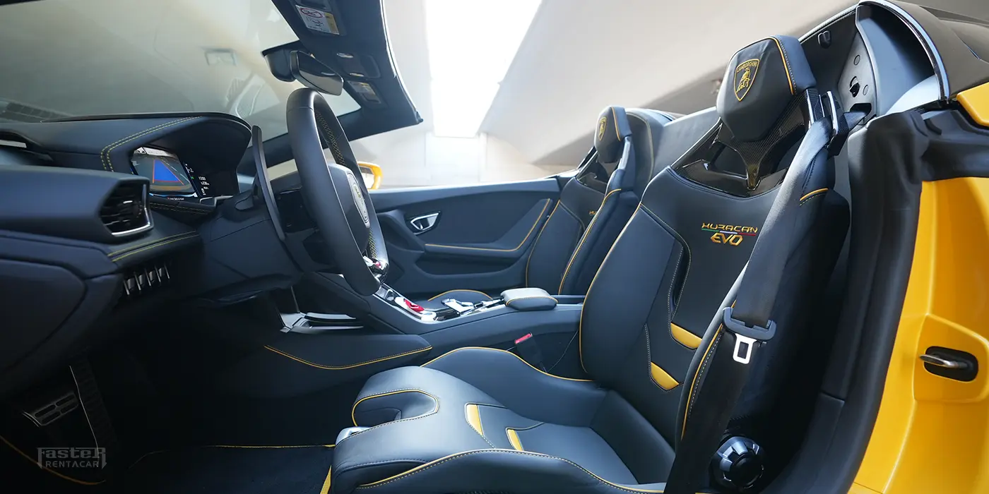 Lamborghini Evo Coupe inside