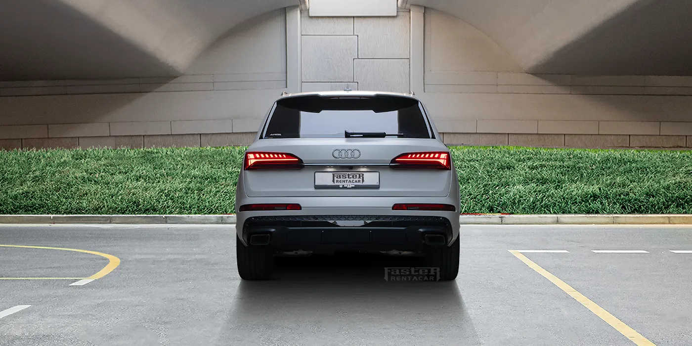 Audi Q7 2025 Rear Exterior View