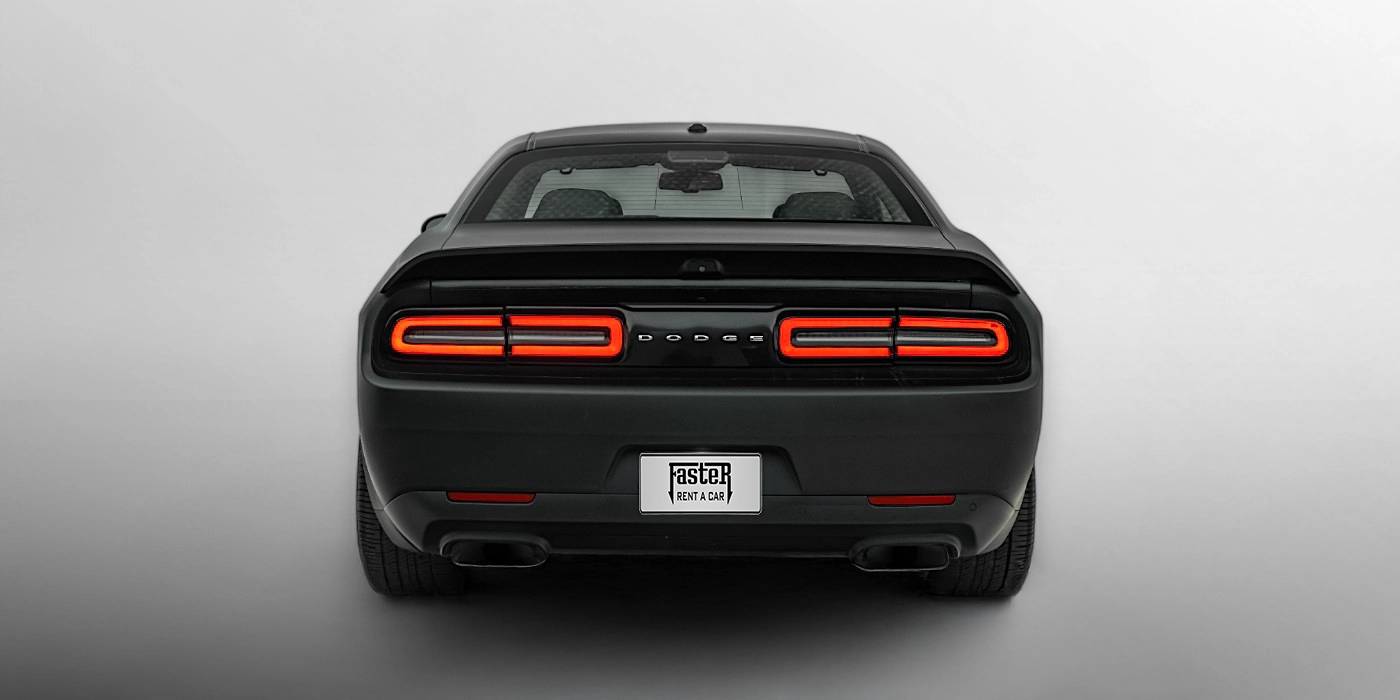 Dodge Challenger V8 back view