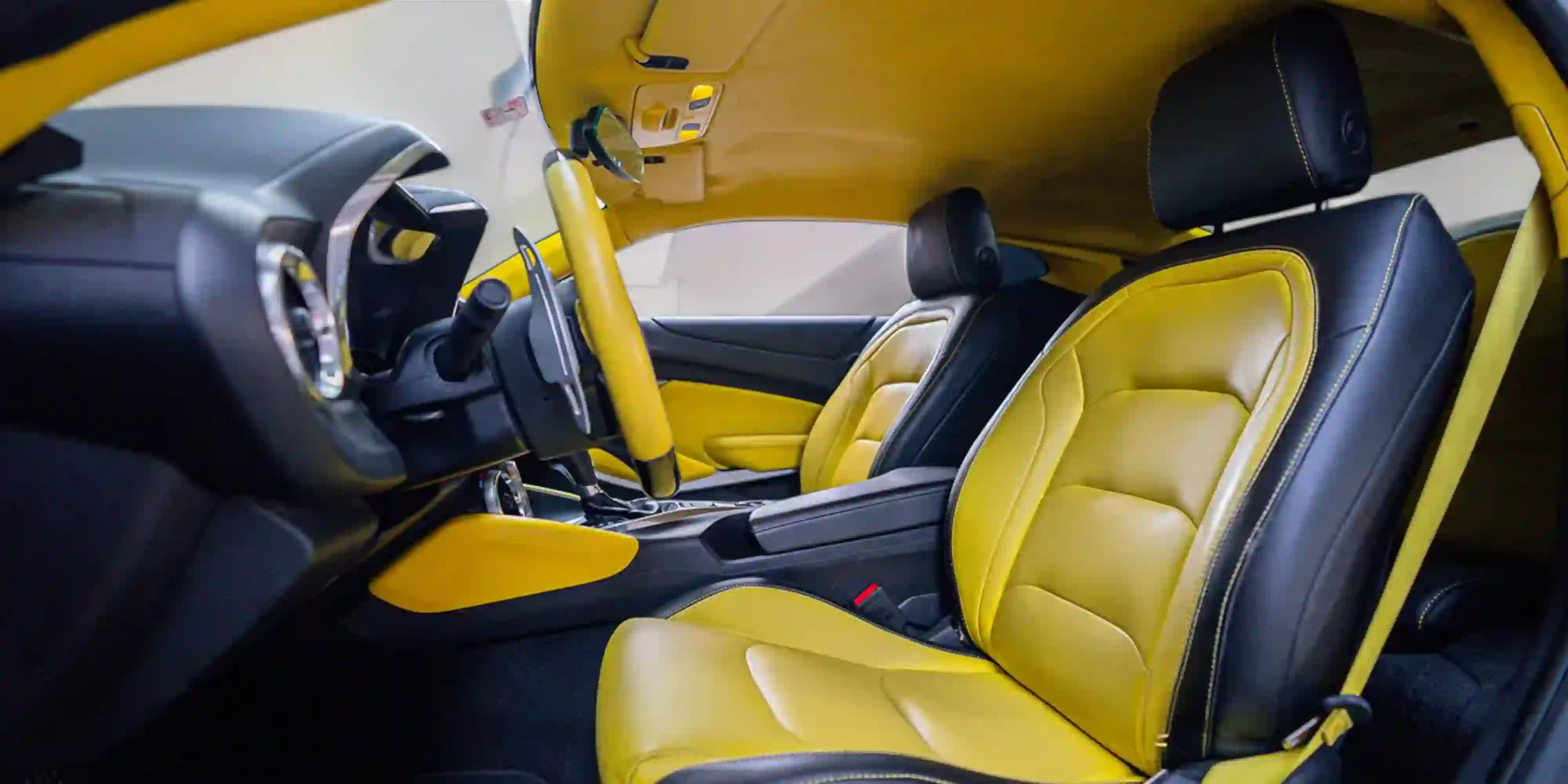chevrolet-camaro-inside1-view